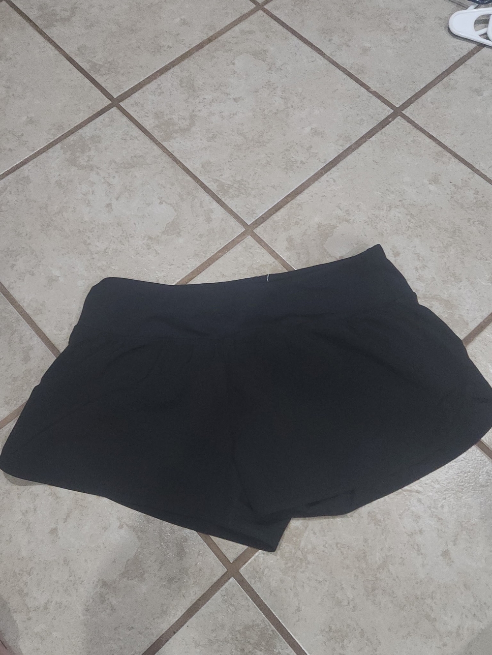 ZYIA Black Athletic Shorts with Wide Waistband